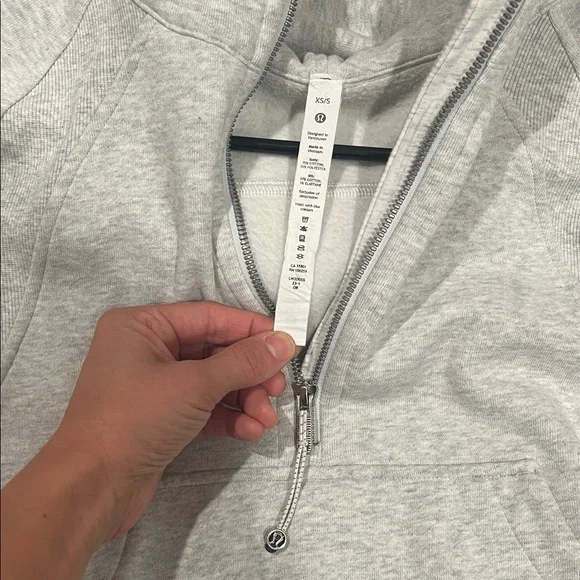 Lululemon Scuba Light Gray Half-Zip Hoodie - Picture 4 of 7